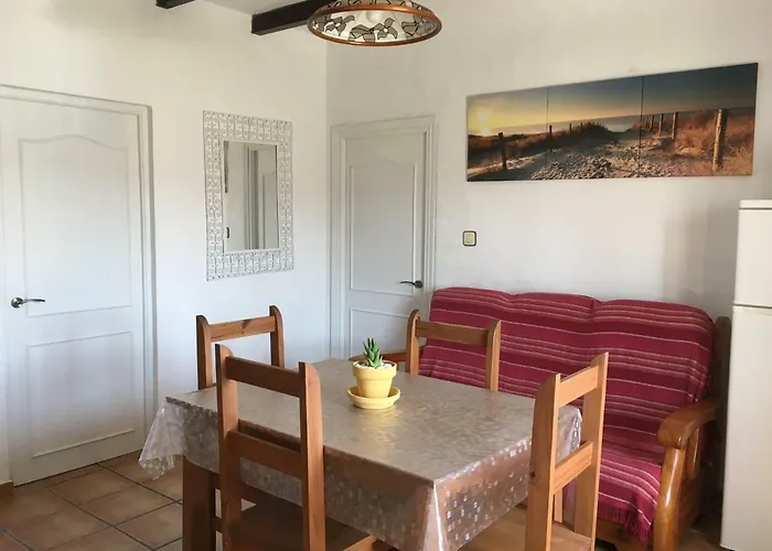 El Cortijillo De * تريفة